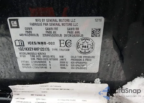 2017 Chevrolet Silverado 2500Hd High Country z USA, uszkodzony, nr VIN 1GC1KXEY4HF125176